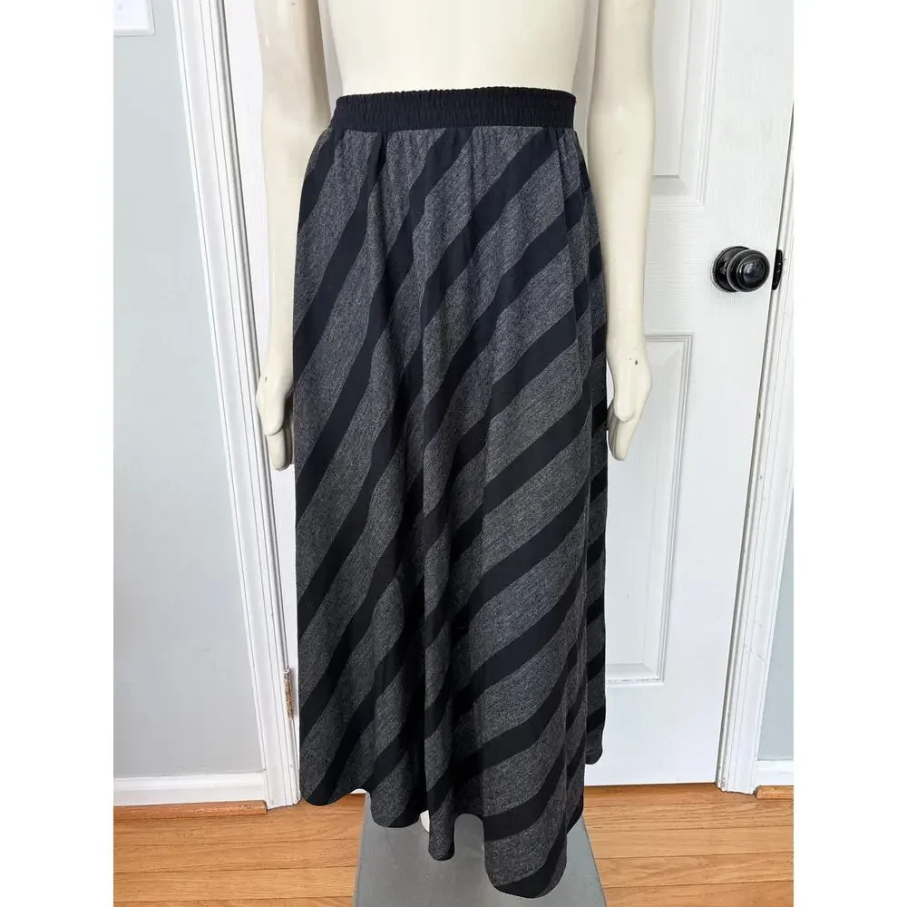 VTG 80s ANN WI Diagonal Stripe Lightweight Wool Maxi Skirt in Gray & Black  SZ S